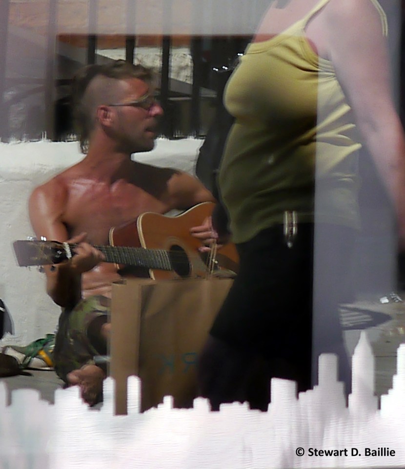 Walk on by (© Stewart Baillie)